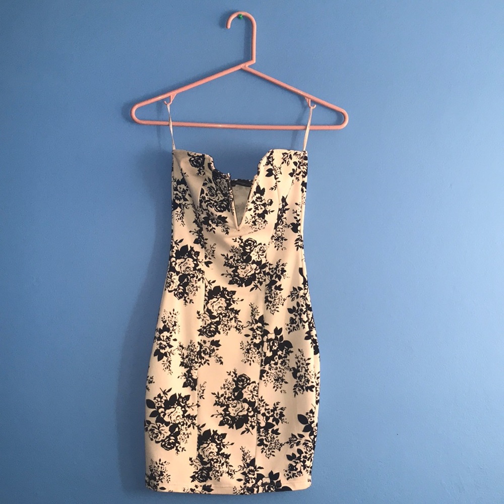 Floral black and white mini dress